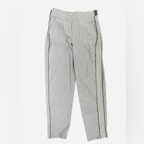 Athleta White and Gray Striped Brooklyn Ankle Pants Size 0 - Picture 4 of 8